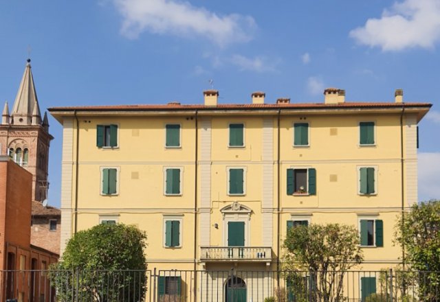 Sant'Agata Bolognese - Centro - Appartamento 5 locali