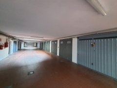 Bologna - zona Corticella ampio appartamento panoramico con garage e cantina - 27