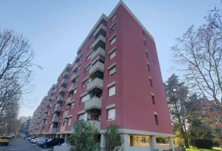 Bologna - zona Corticella ampio appartamento panoramico con garage e cantina